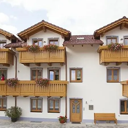 Bauernhof Bauer Апартаменты Цвизель