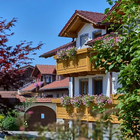 Апартаменты Bauernhof Bauer Цвизель