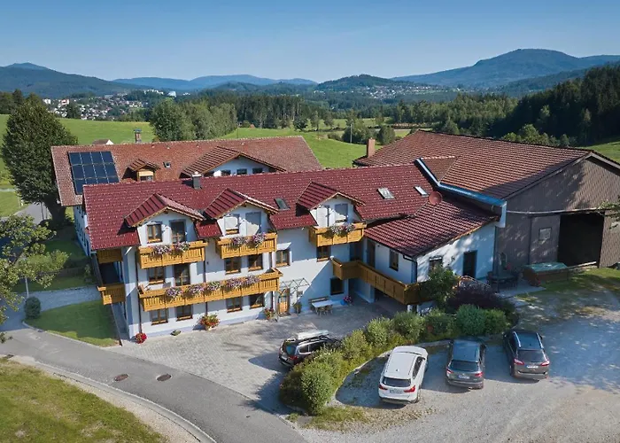 Bauernhof Bauer * Zwiesel
