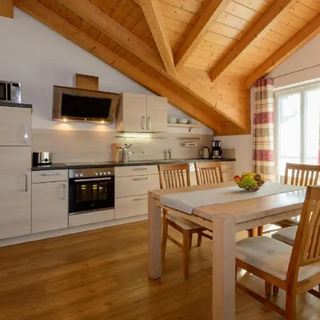 Bauernhof Bauer Apartamento *